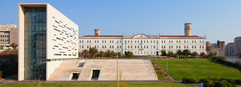NOVA Information Management School_01 - nacionalidade portuguesa