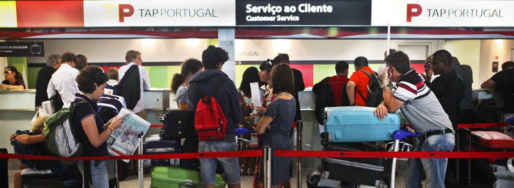 viajantes tem o seu próprio passaporte - nacionalidade portuguesa