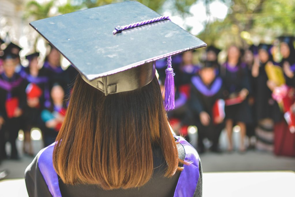 Cursos que exigem validação do diploma - nacionalidade portuguesa