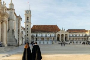 Universidade-de-Coimbra-conheca-os-cursos-e-como-se-matricular.jpg